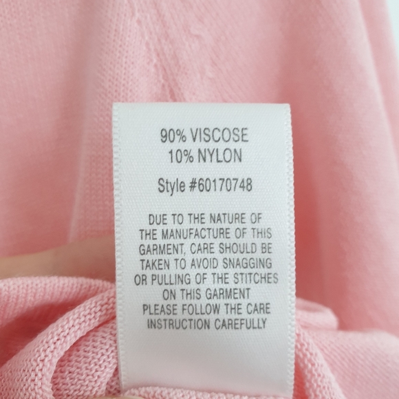 Witchery pink crop top, size S - Picture 3 of 6